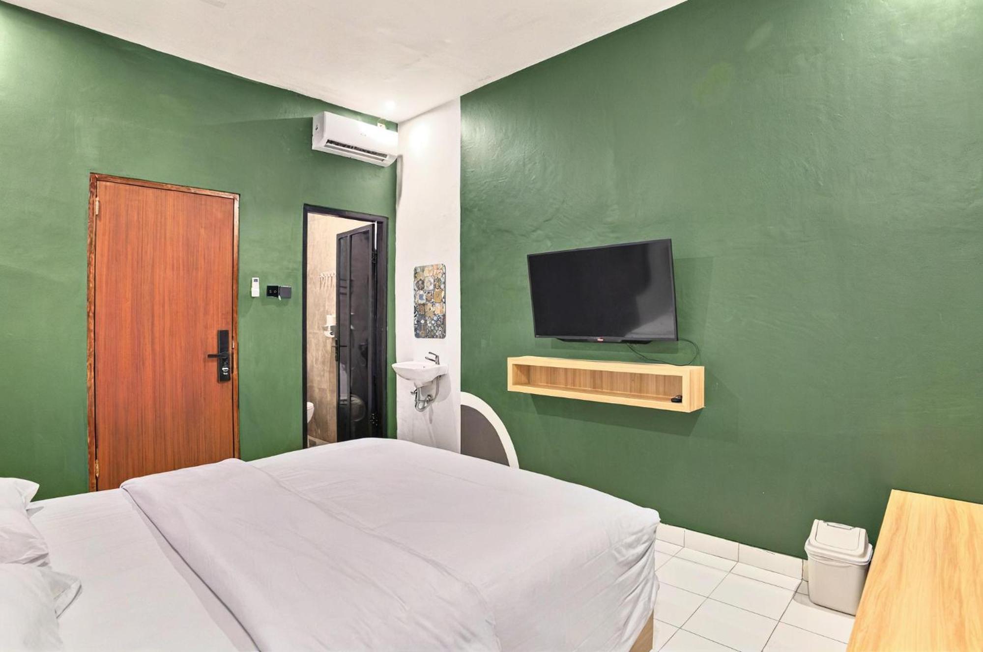 Hubs Hostel Джок'якарта Екстер'єр фото
