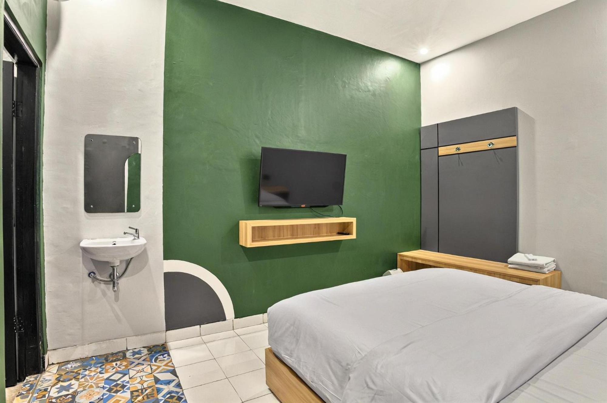 Hubs Hostel Джок'якарта Екстер'єр фото